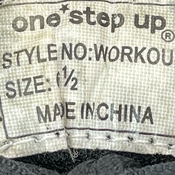 One Step Up Workout Shoes Size 6.5 - Picture 8 of 9